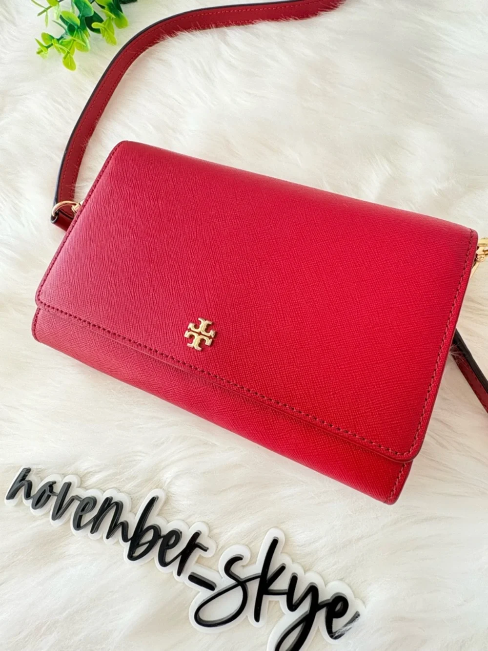 Tory Burch‎ Red saffiano Crossbody Wallet on Chain